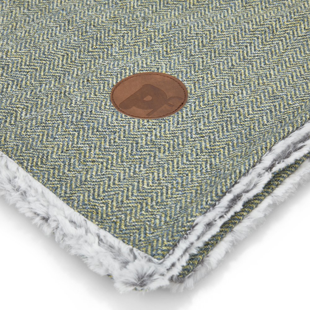 Petface Sage Herringbone Pet Comforter Blanket