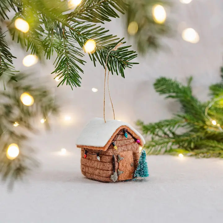 Sass & belle Felt Shed Hanging Tree Decoration